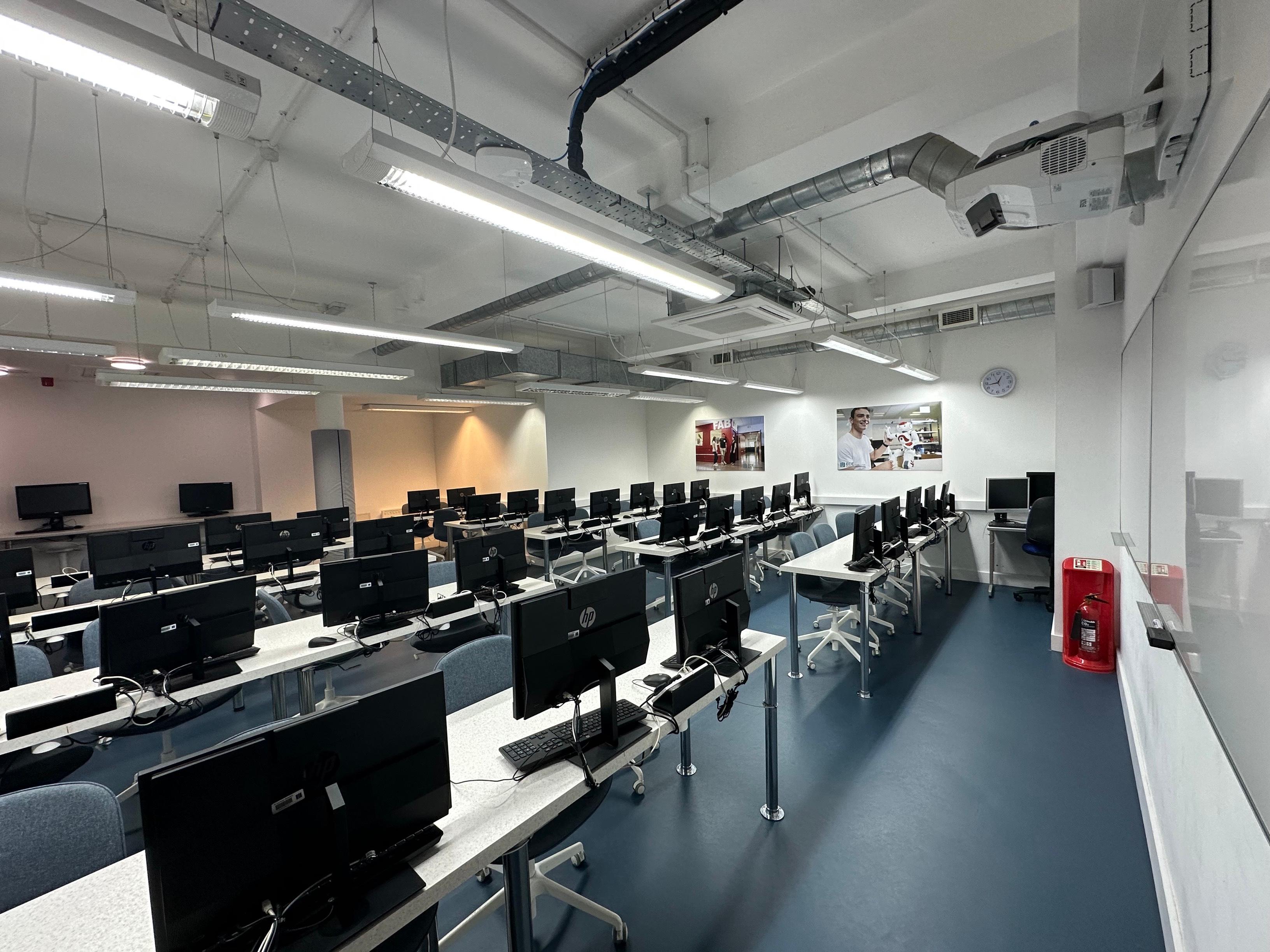 PC Labs Up To 38, OMNES Education London School photo #2