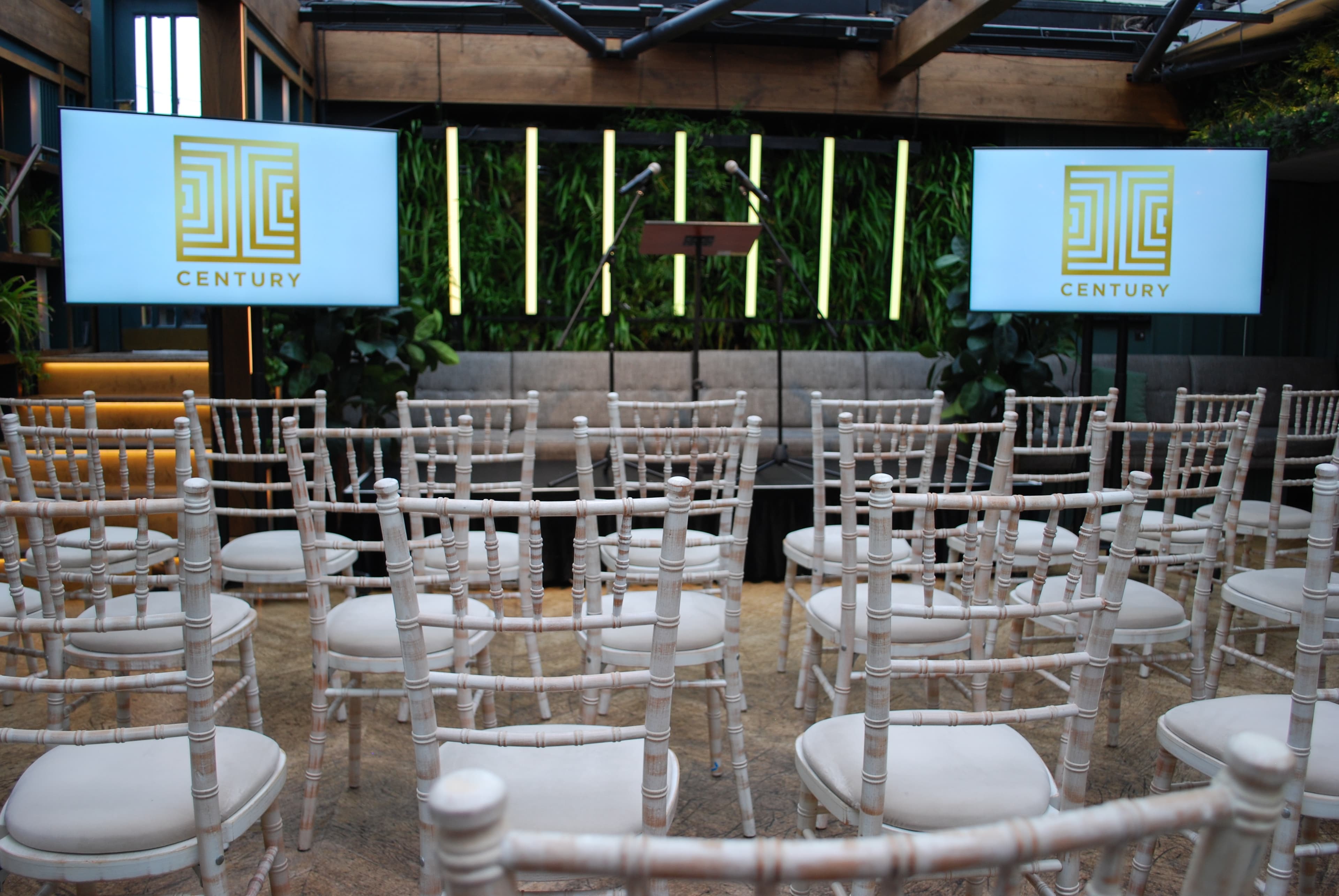 Roof Terrace (with Retractable Glass Roof) - Conference & Meetings, Century Club photo #3