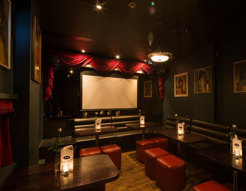 Cafe Tabac, Cinema Room photo #1