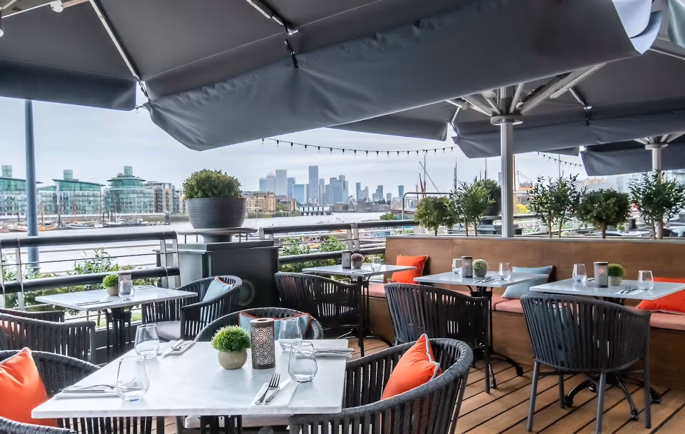 Riverside Terrace, Browns Butlers Wharf photo #3