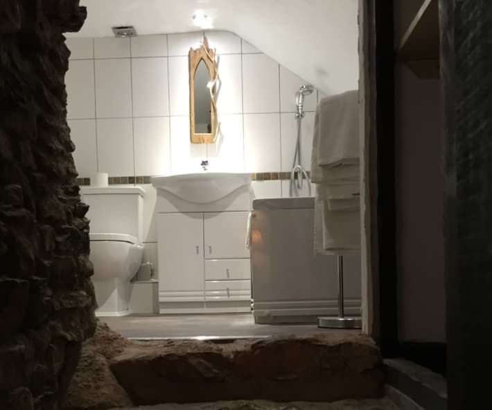 Old Church House Inn, Double-ensuite photo #2