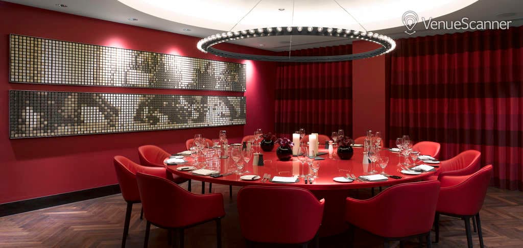 Kuryakin, South Place Hotel photo #1