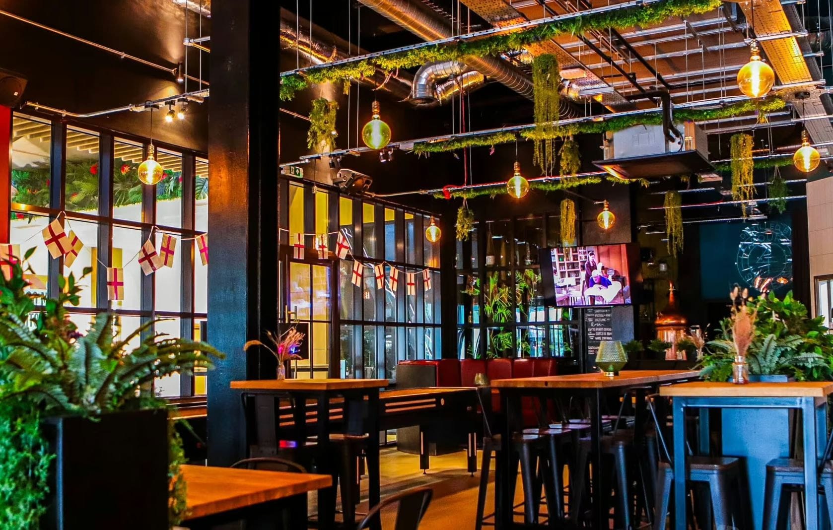 Photo of Seven Brothers Social, Main Area
