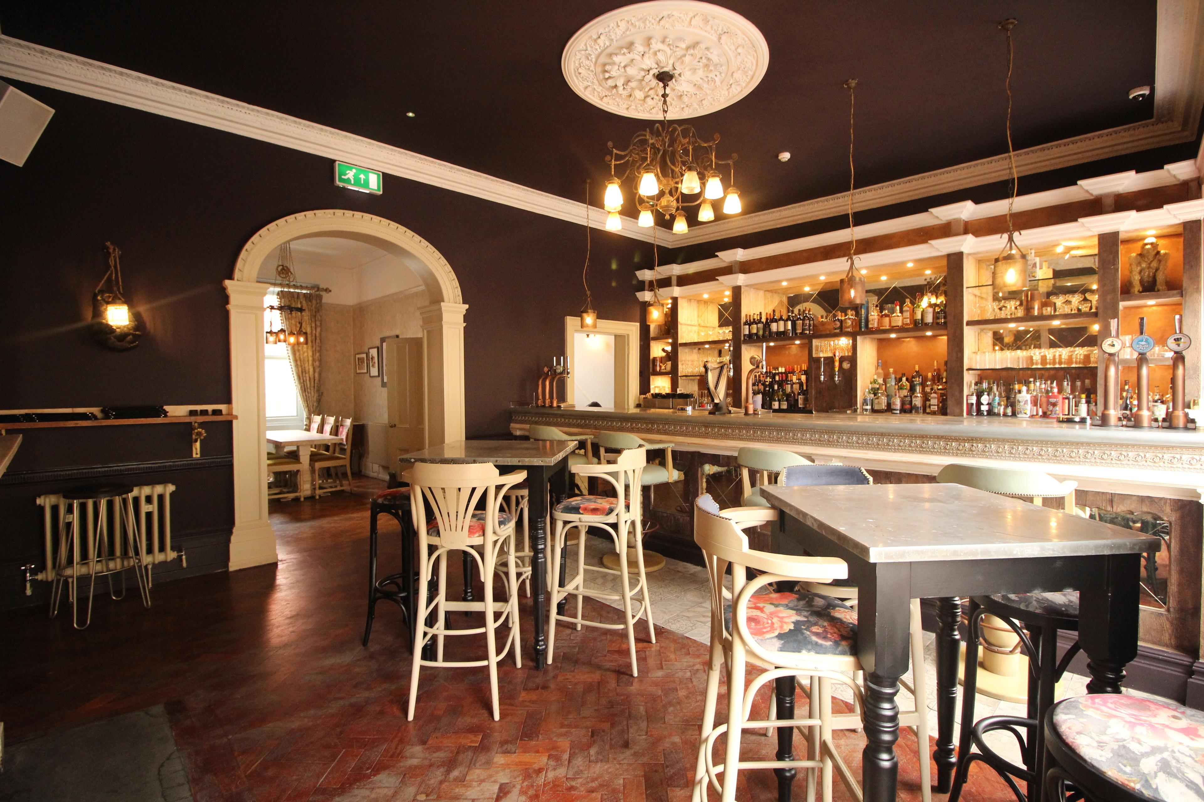 Goldbrick House, Alfred's Wine And Champagne Bar photo #0