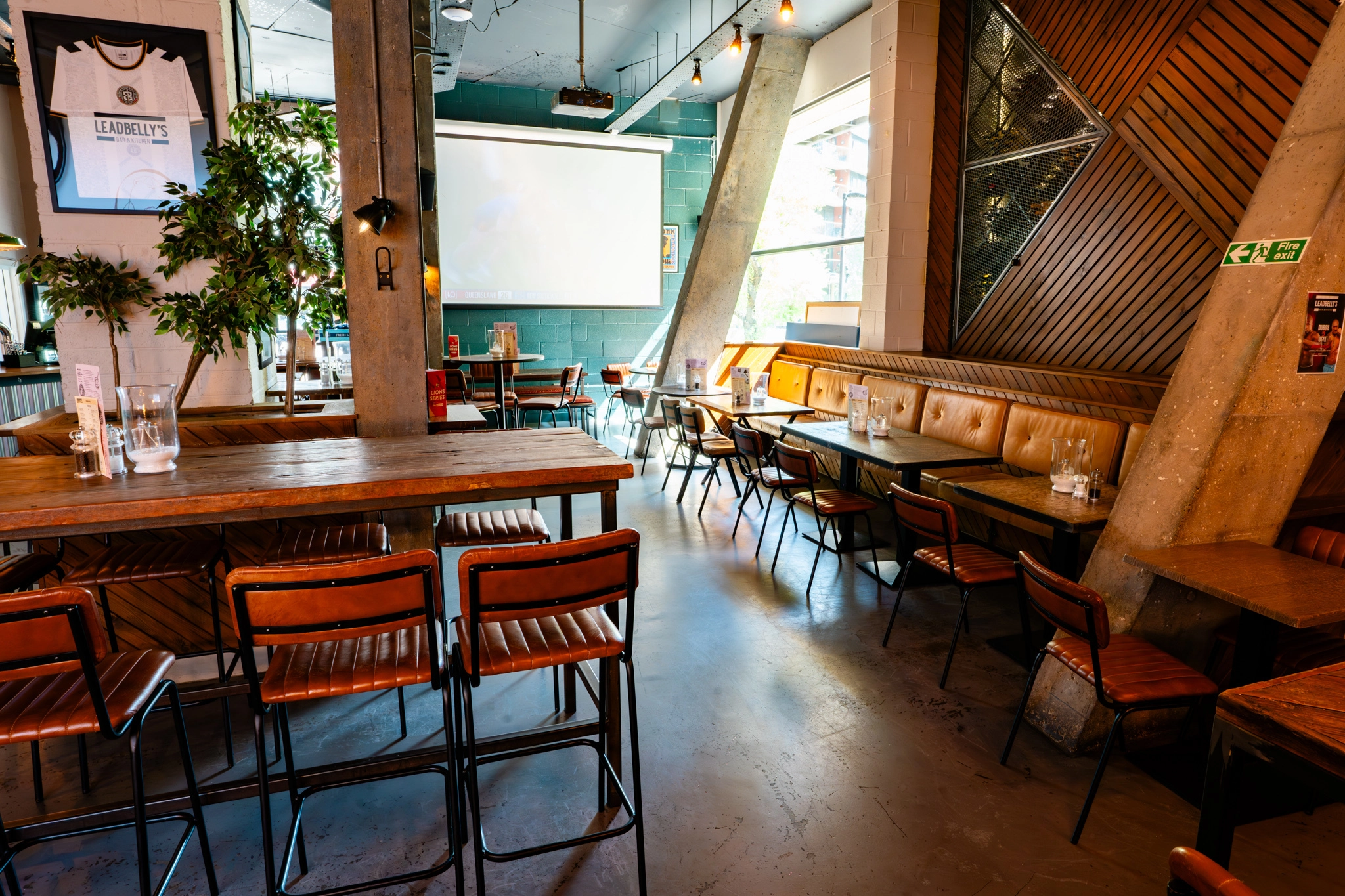 Photo of Leadbelly's Bar & Kitchen, Sports Bar