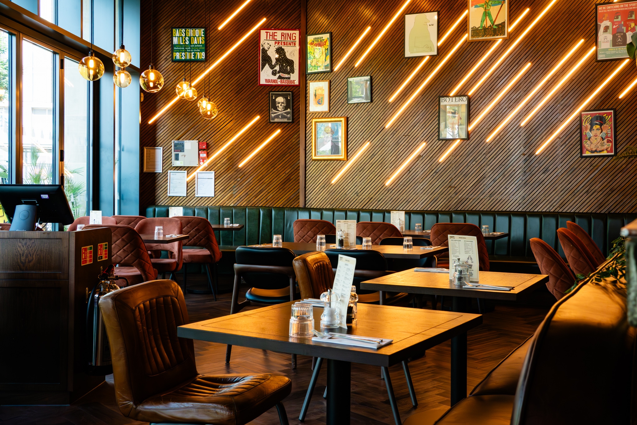 Photo of Leadbelly's Bar & Kitchen, Dining Space