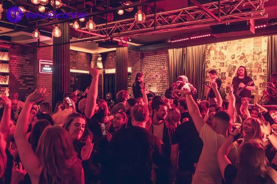 Ground Floor, Old Street Records photo #6