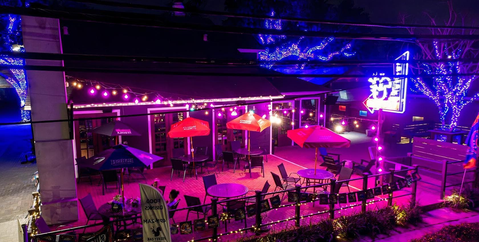 Outdoor, Velvet Oak Tavern photo #1