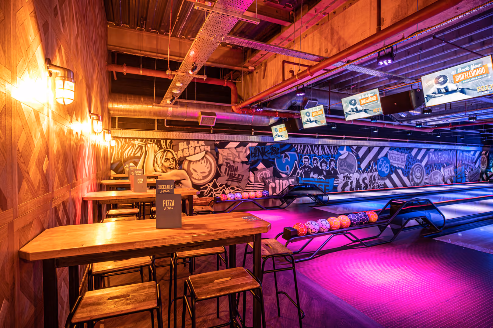 The Gaming Hall, Roxy Lanes Leeds (The Light) photo #7