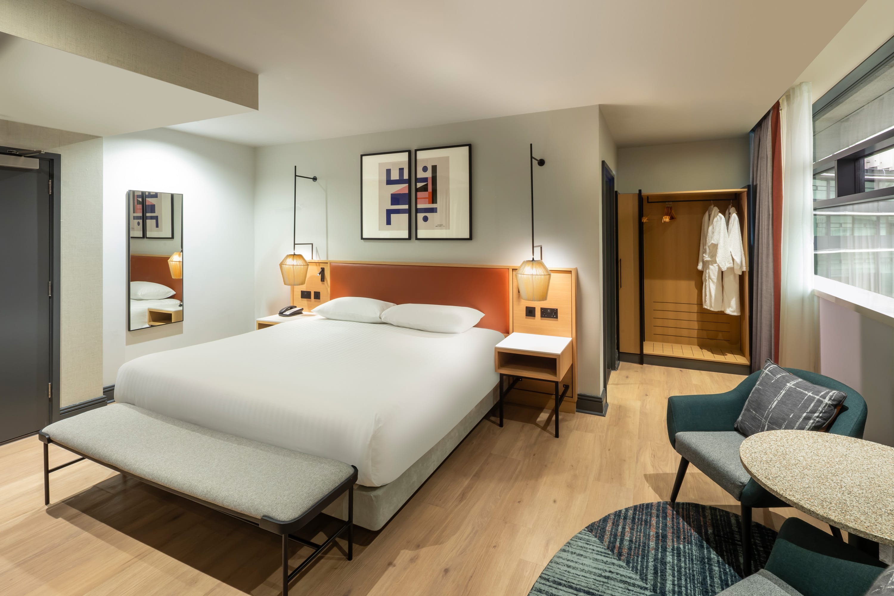 Photo of Manchester Marriott Hotel Piccadilly, Piccadilly Suite