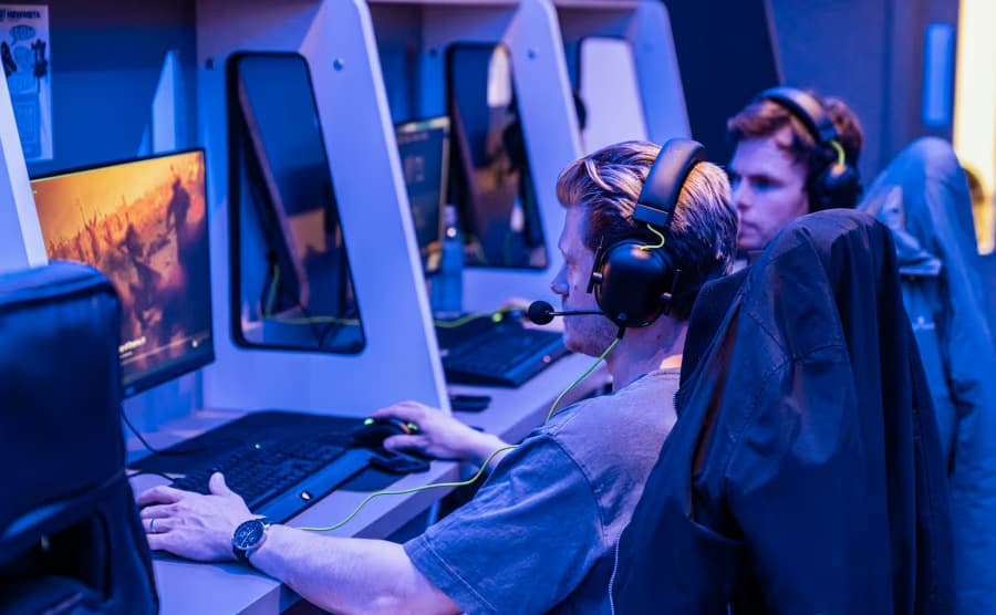 Full Venue, New Meta Gaming Arena photo #5