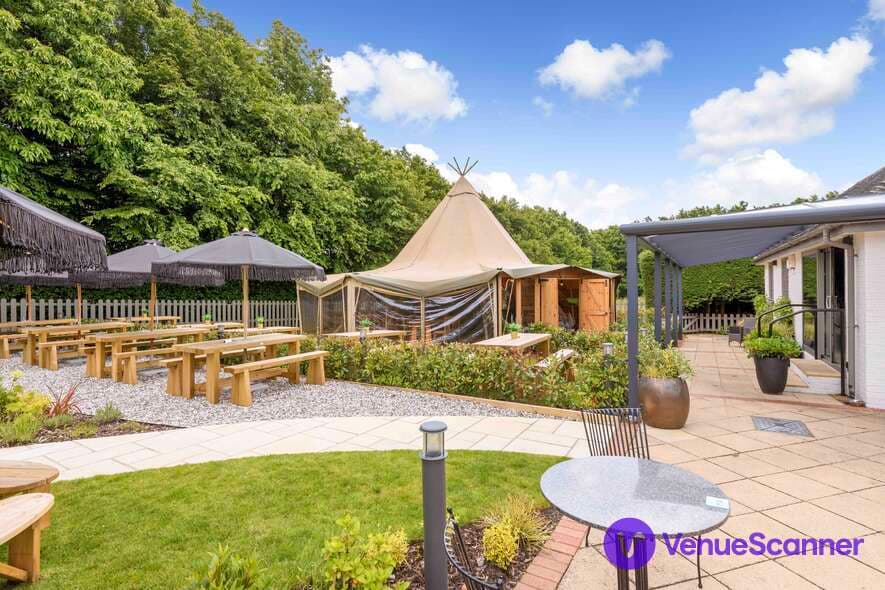 Polo Room, The Swan With Two Necks photo #8