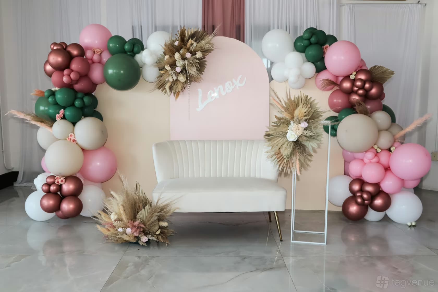 Horton Luxury Suite photo #2