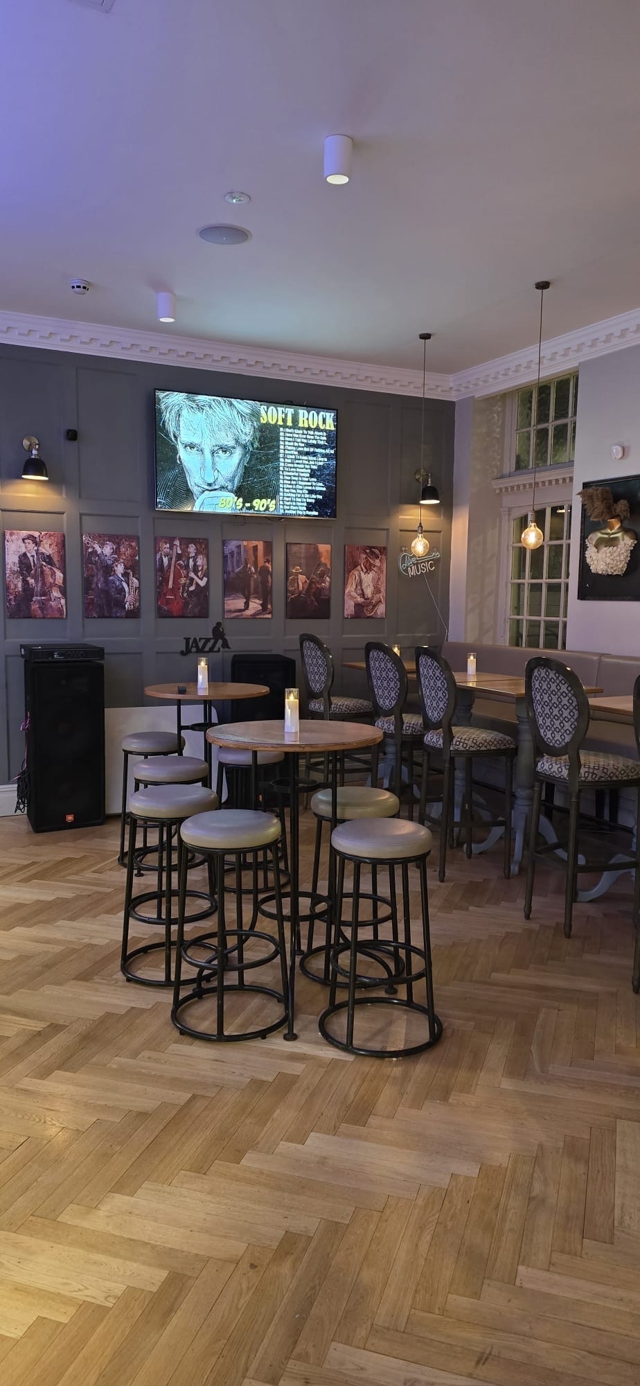 Photo of The King's Head - Acton