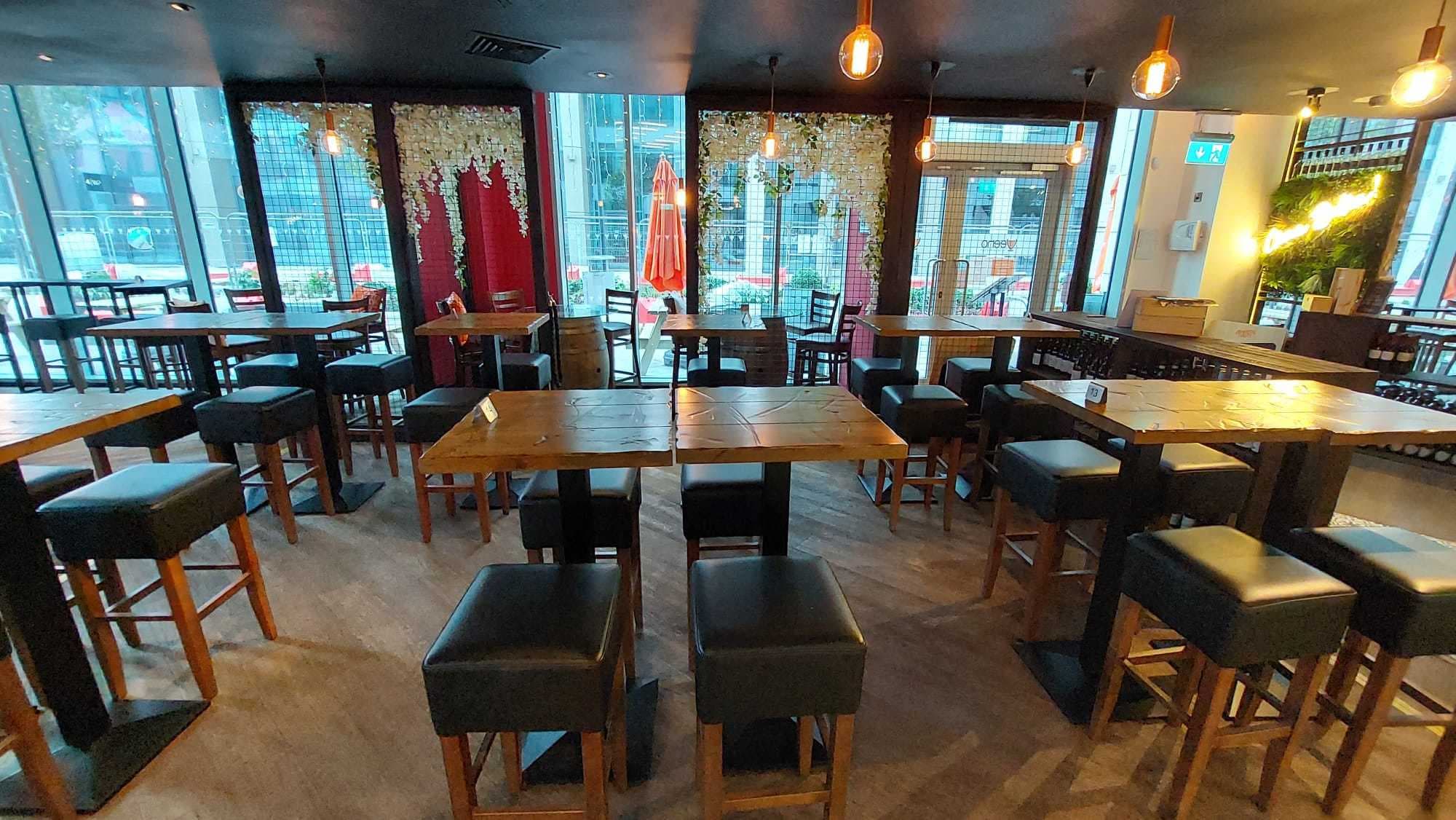 Exclusive Hire, Veeno Leeds, Wellington Place photo #6