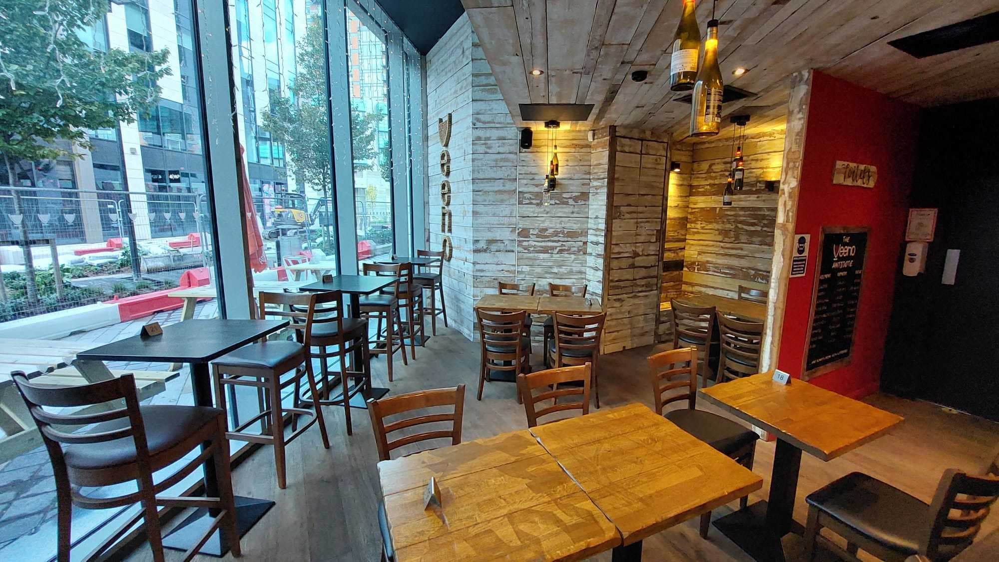 Exclusive Hire, Veeno Leeds, Wellington Place photo #8