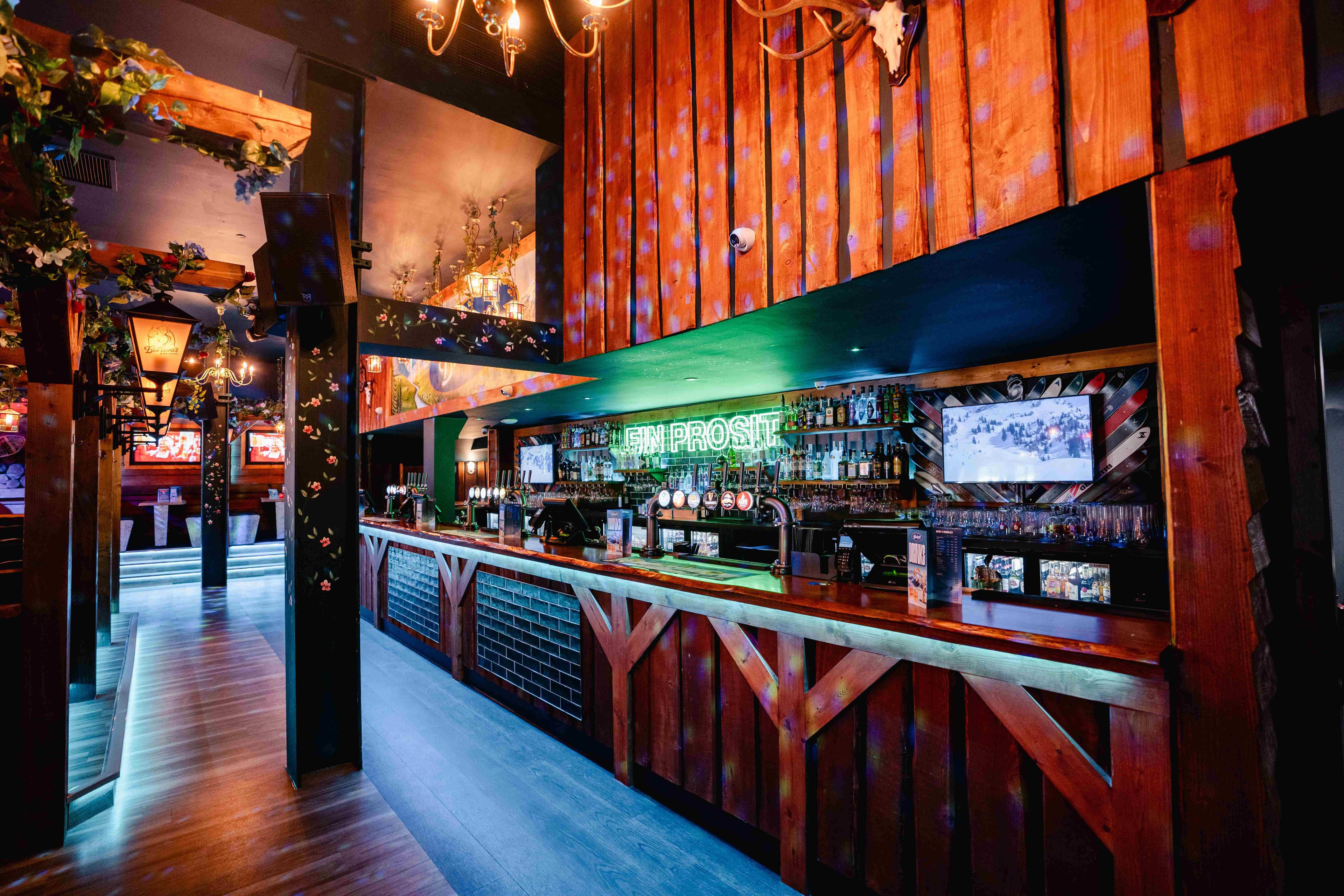 Photo of Barbara's Bier Haus Bristol, Bar 1