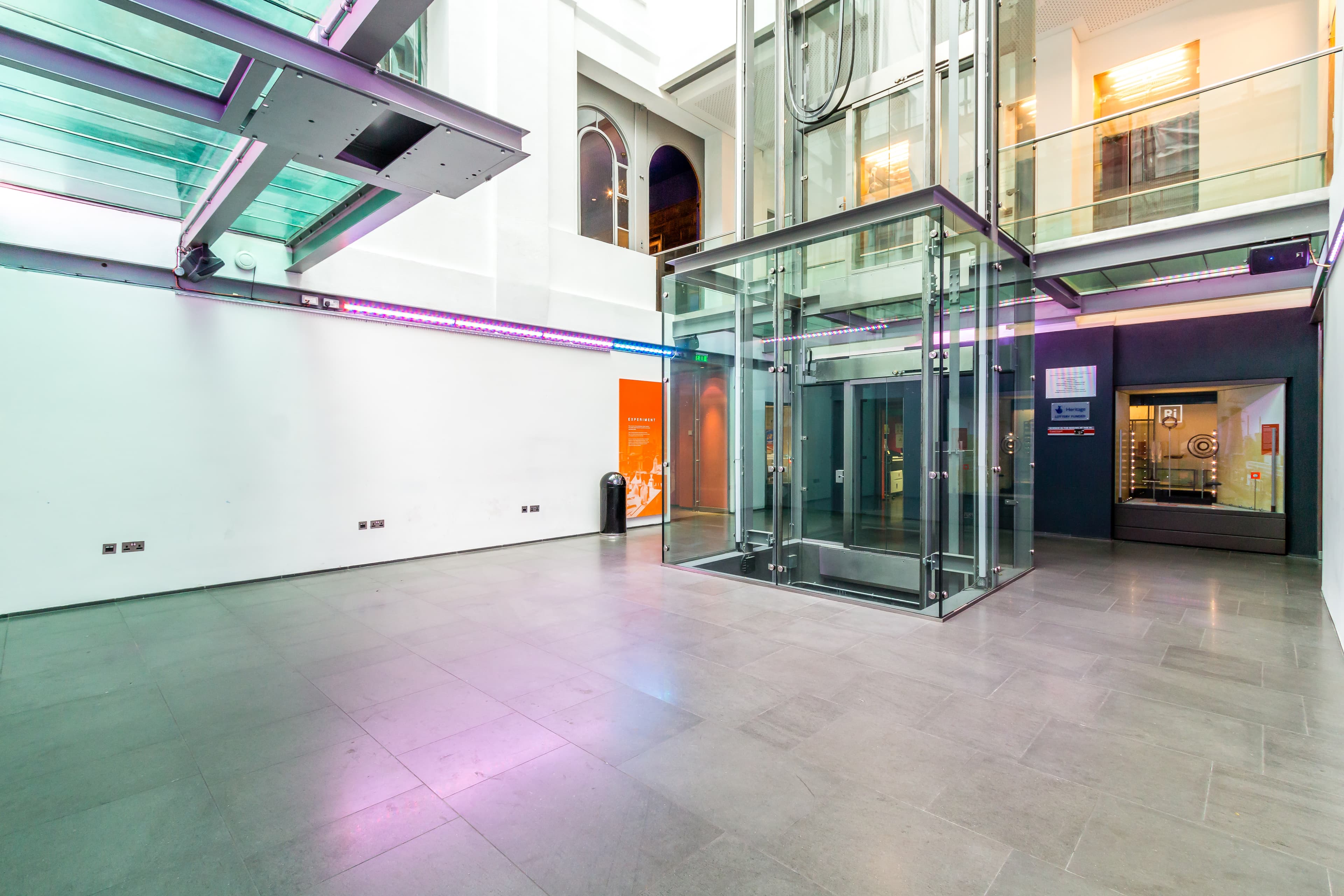 The Royal Institution, The Atrium photo #2