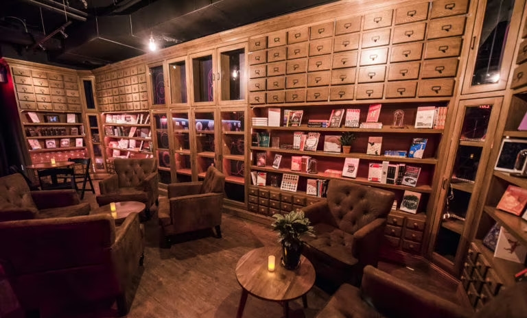 Photo of Caveat, Speakeasy Theater