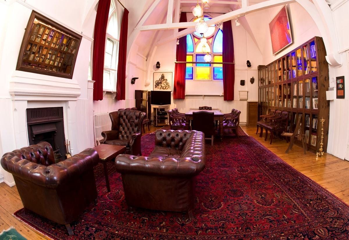 Photo of October Gallery