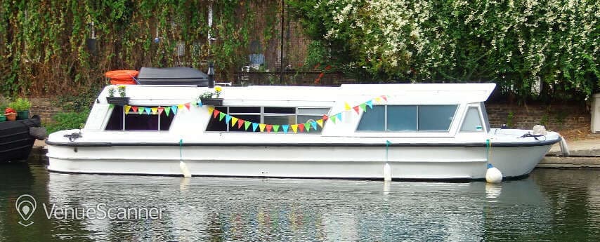 Floaty McFloatFace, Floaty McFloatface photo #6