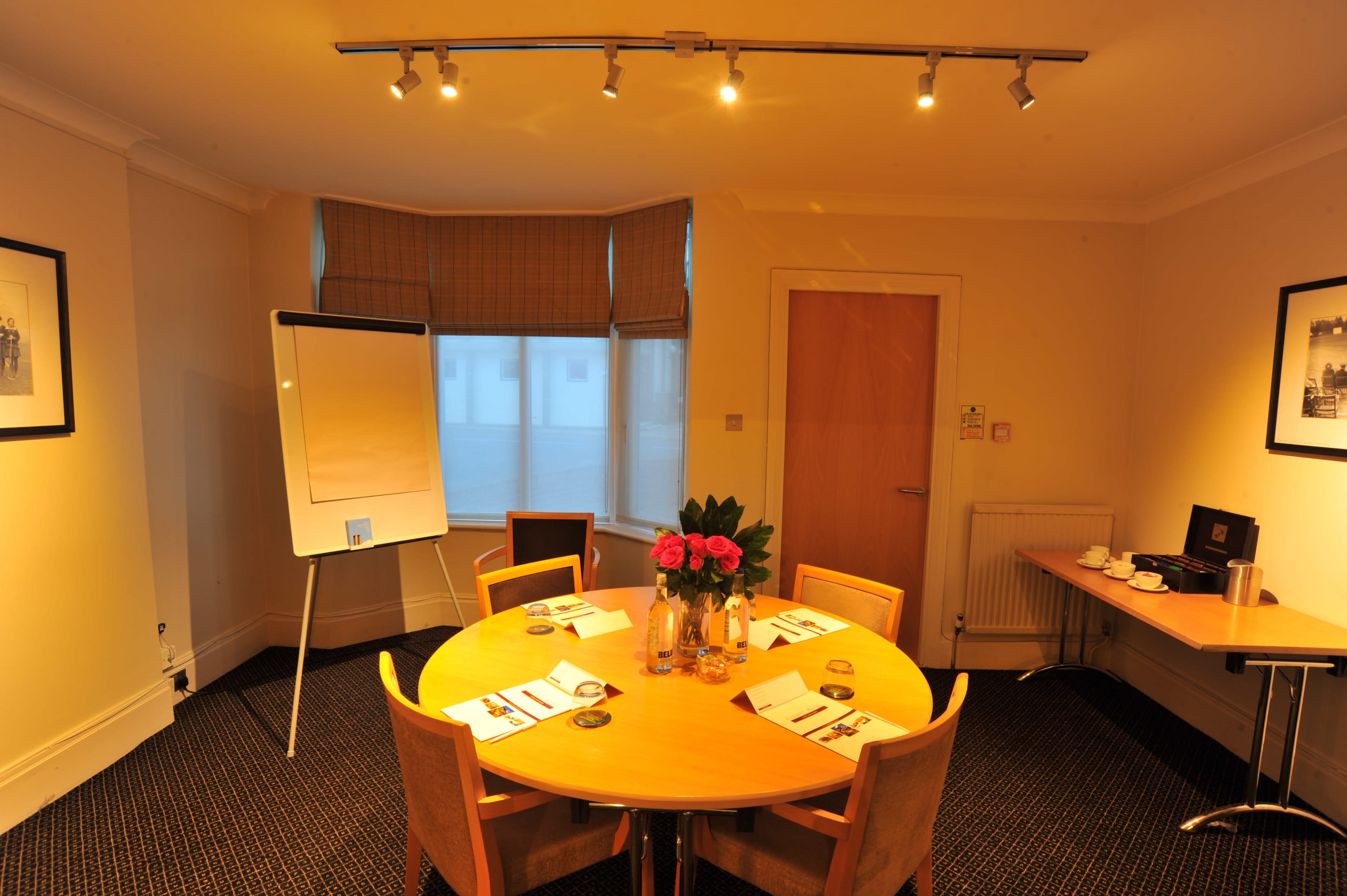 Photo of County Hotel, Chelmsford, Kent Room