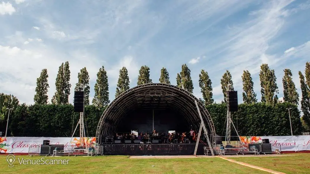 Athletics Track, Wimbledon Park photo #1
