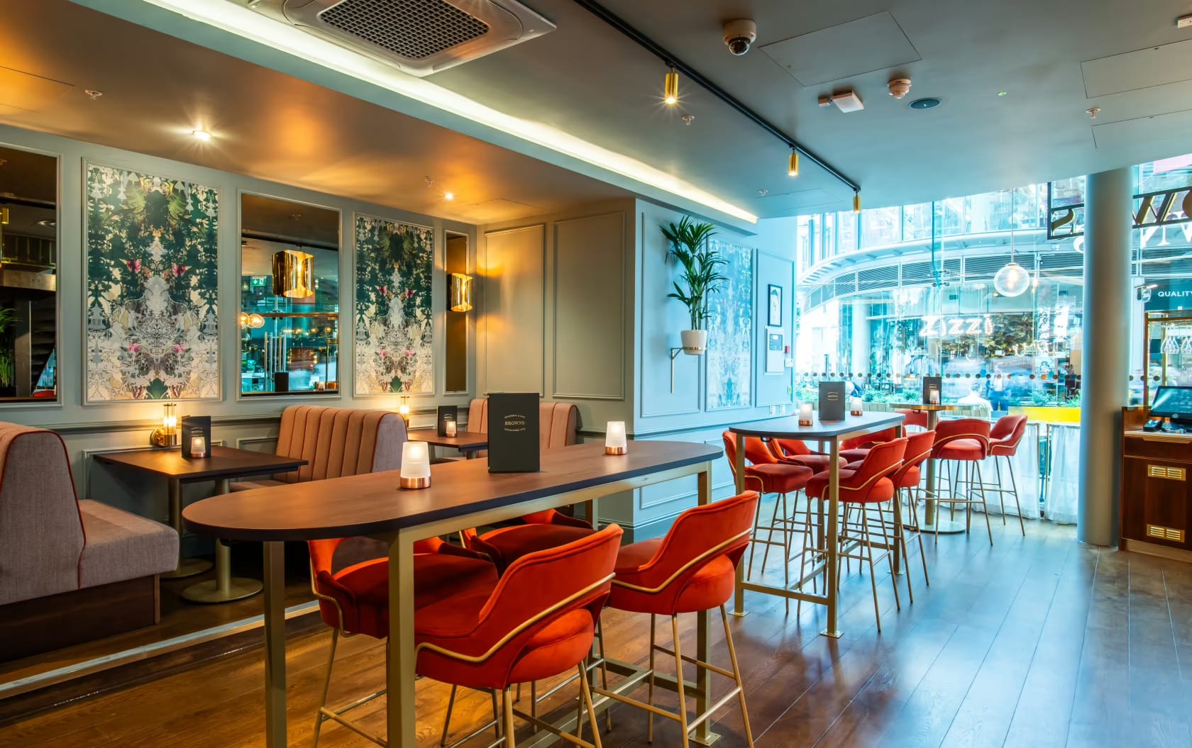 Photo of Browns Victoria, Bar Area