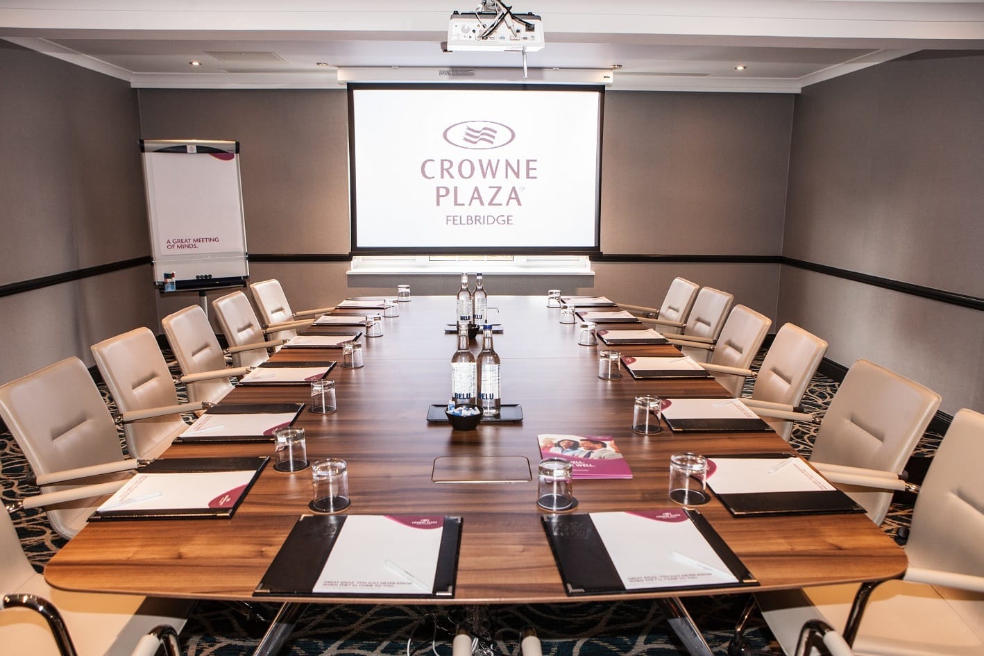 Photo of Crowne Plaza Felbridge-gatwick, Birch Suite