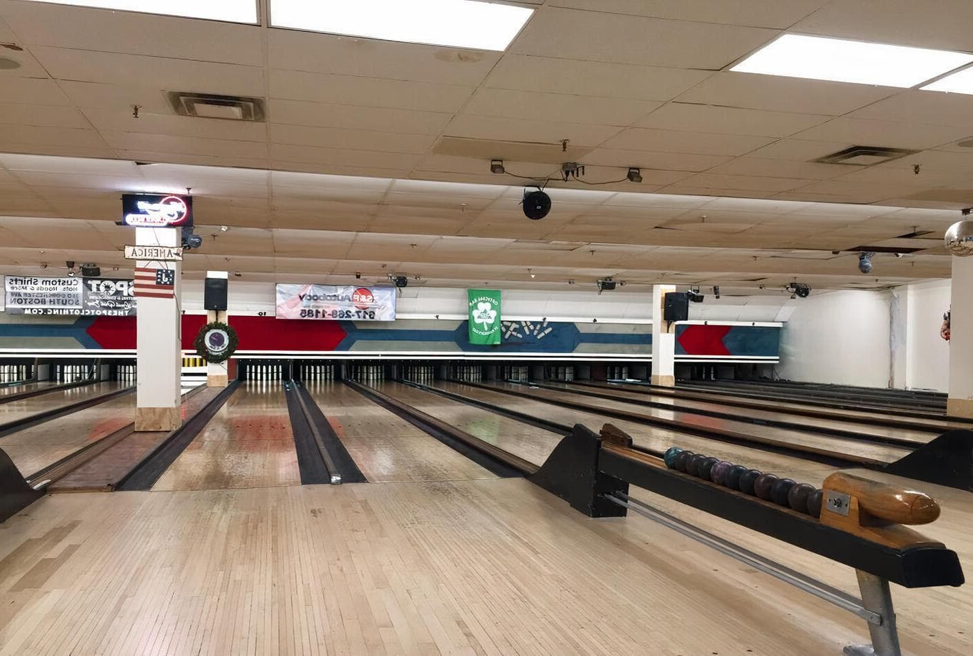 Southie Bowl Candlepin, Bowling Alley, undefined photo #1