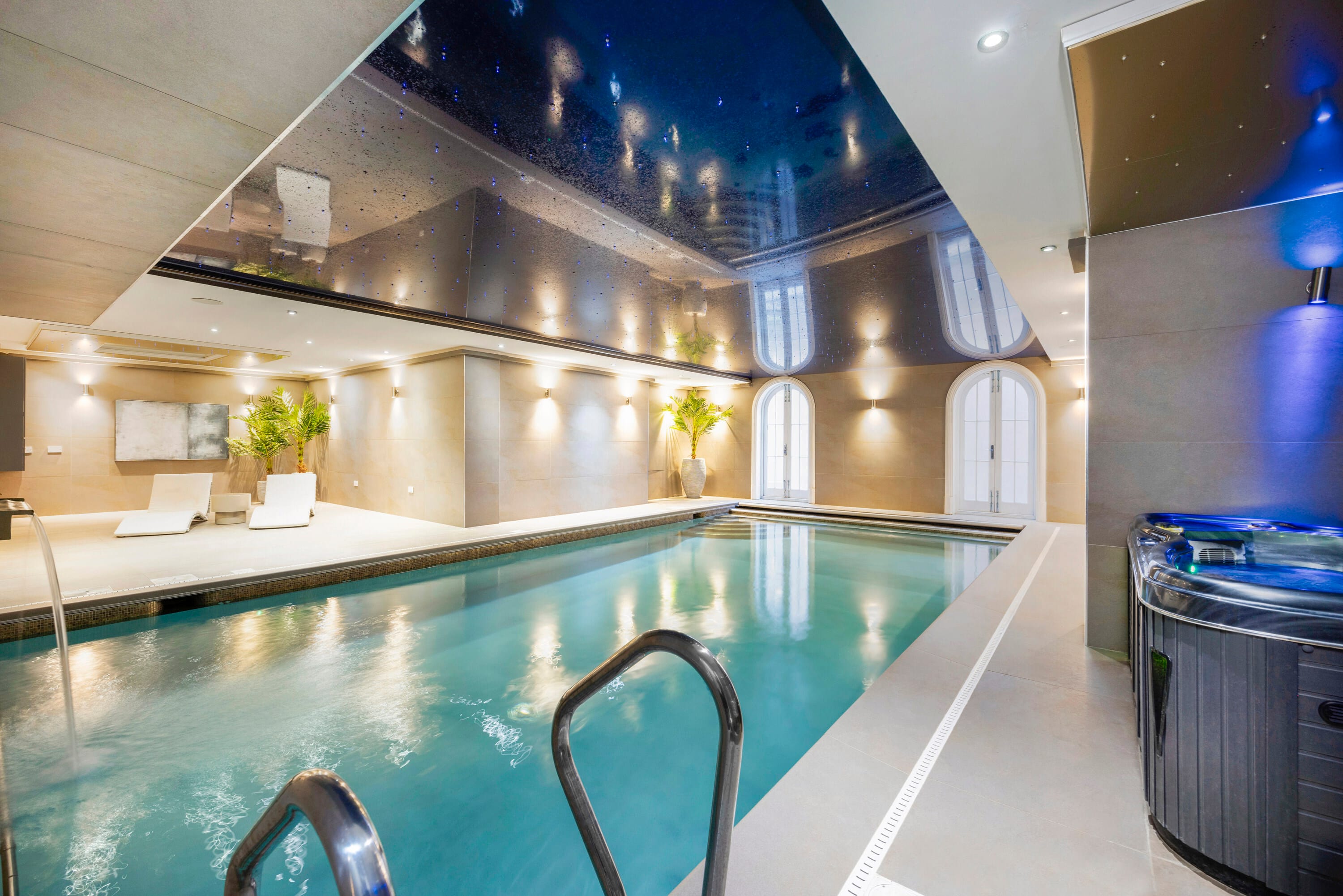 Photo of The Essex Mansion & Spa, Chigwell, Whole Venue
