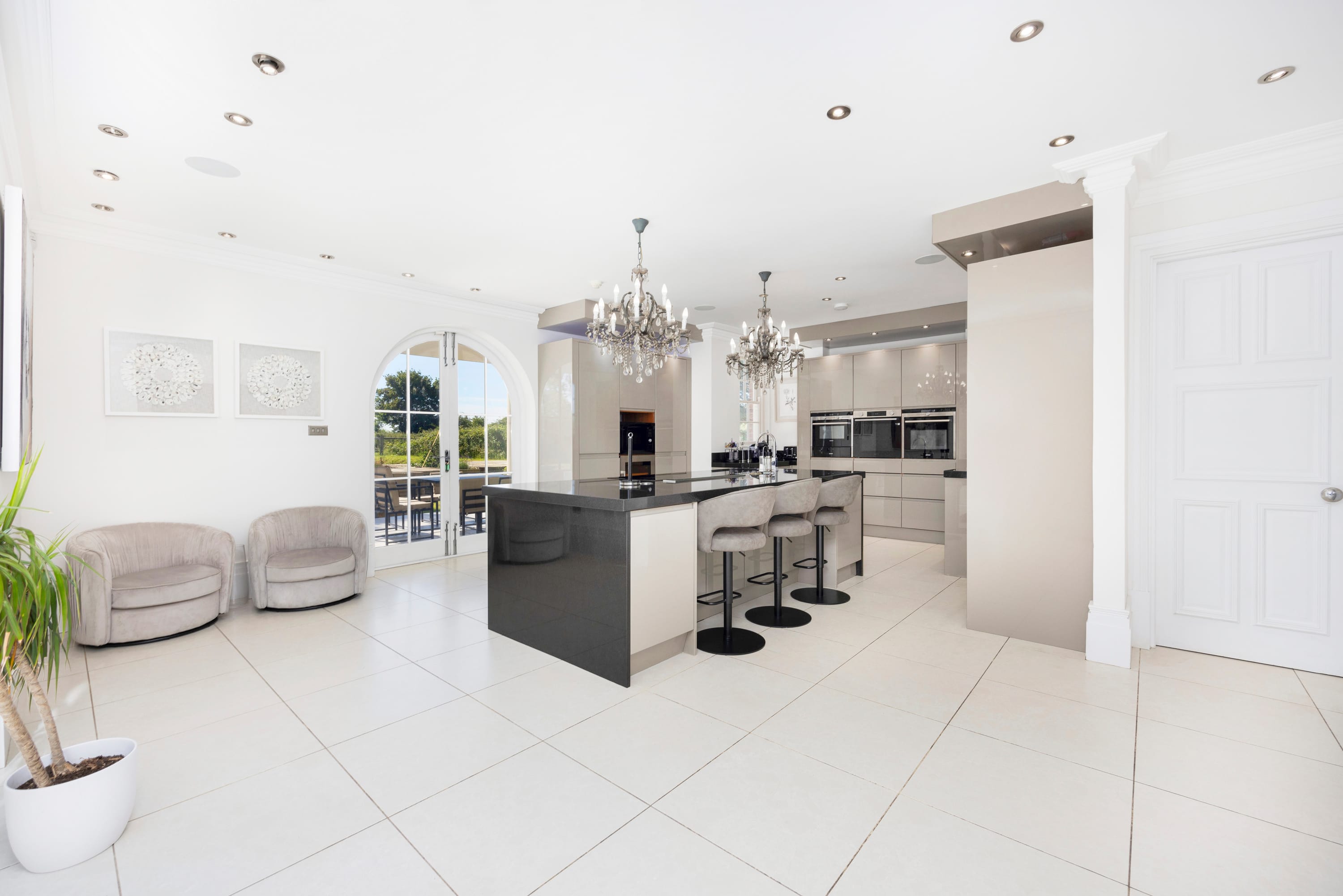 Photo of The Essex Mansion & Spa, Chigwell, Whole Venue
