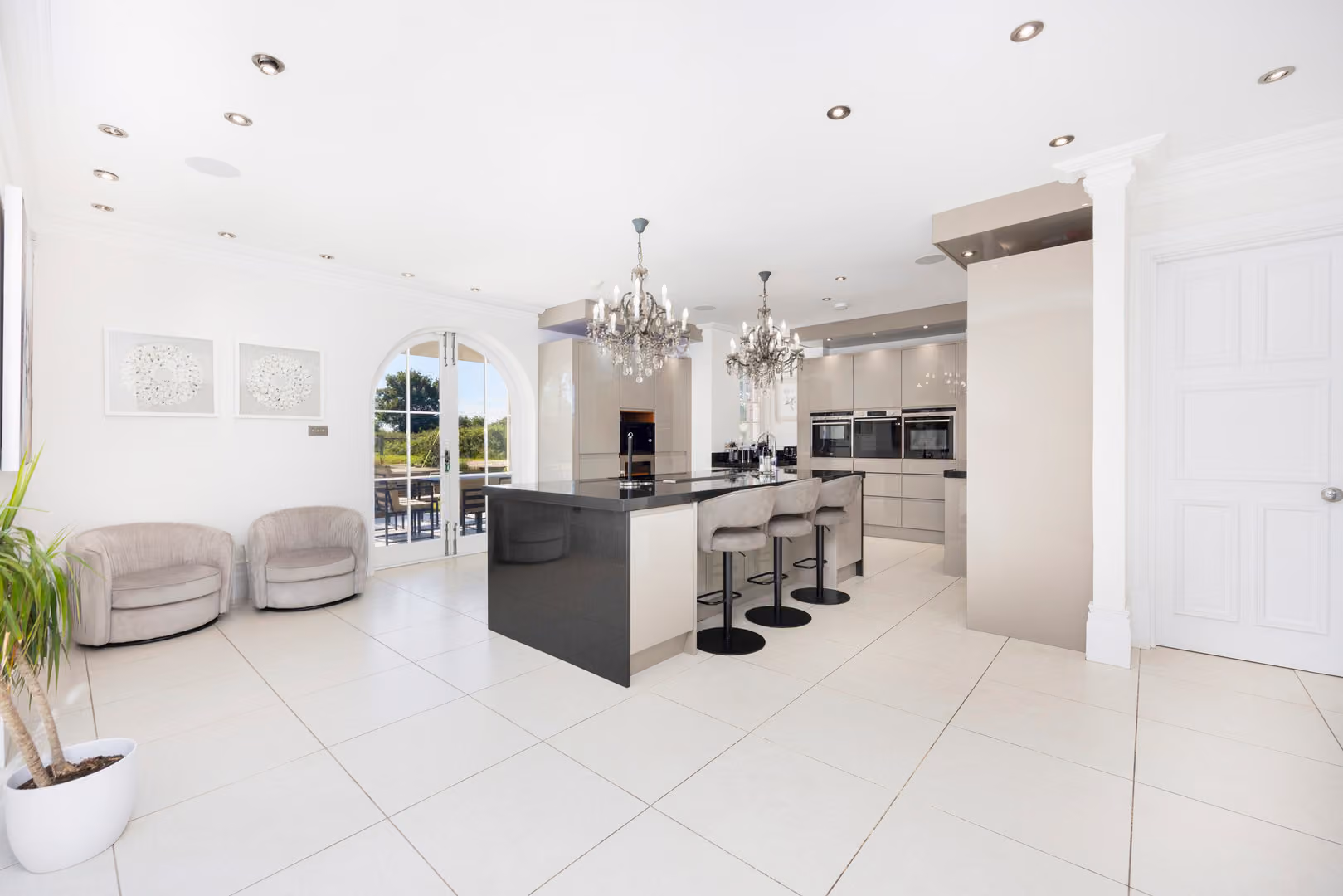 Whole Venue, The Essex Mansion & Spa, Chigwell photo #23