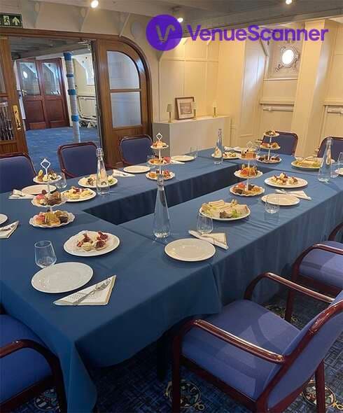 Samoa Suite, HMS Wellington photo #2