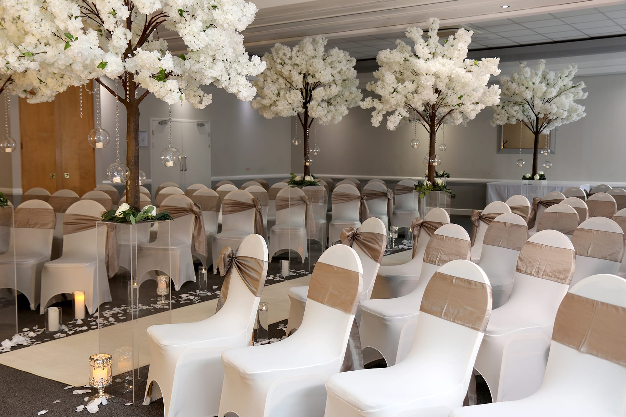 Photo of Mercure St. Helens, Chalon Suite