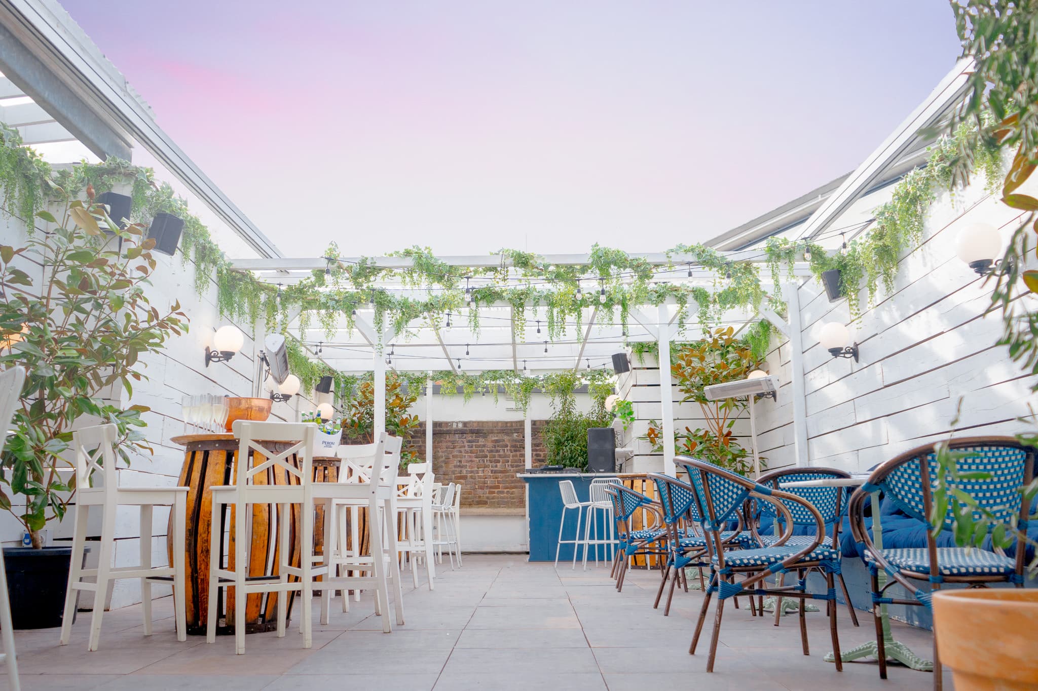 Weatherproof Rooftop Bar, Bubba Oasis photo #6