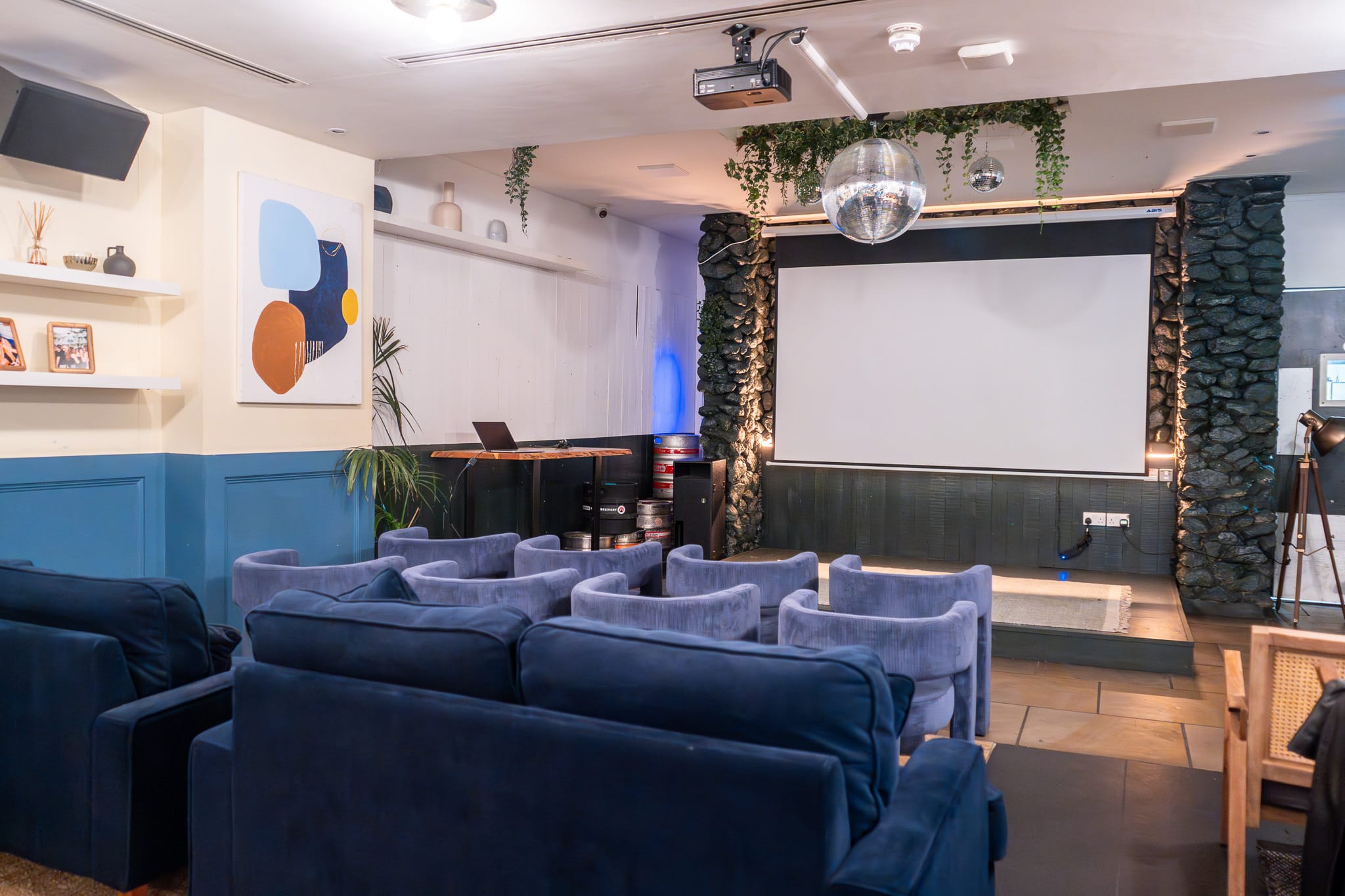 Photo of Bubba Oasis, Cosy Living Room & Cocktail Bar