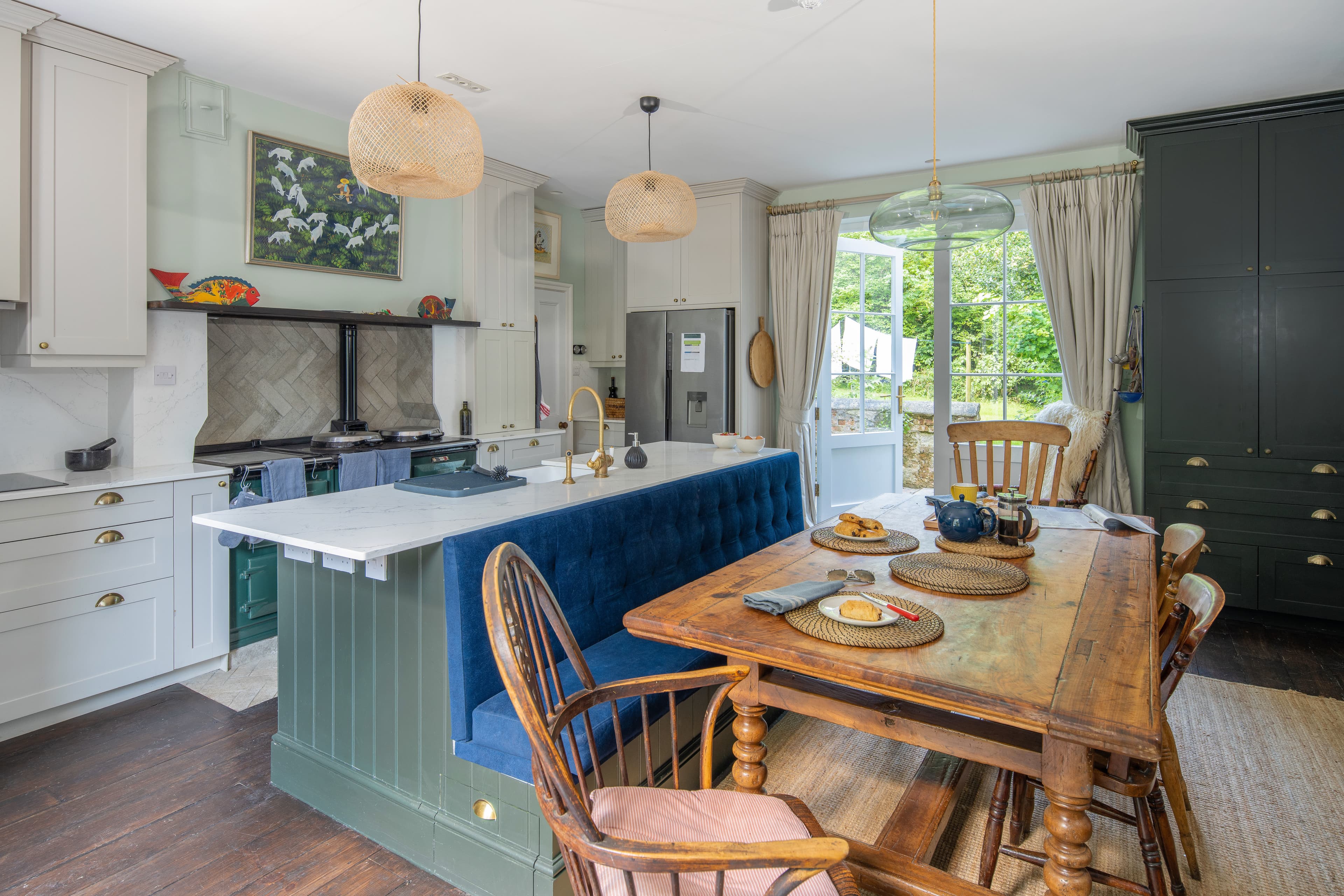 Exclusive Hire, Henge Estate photo #7