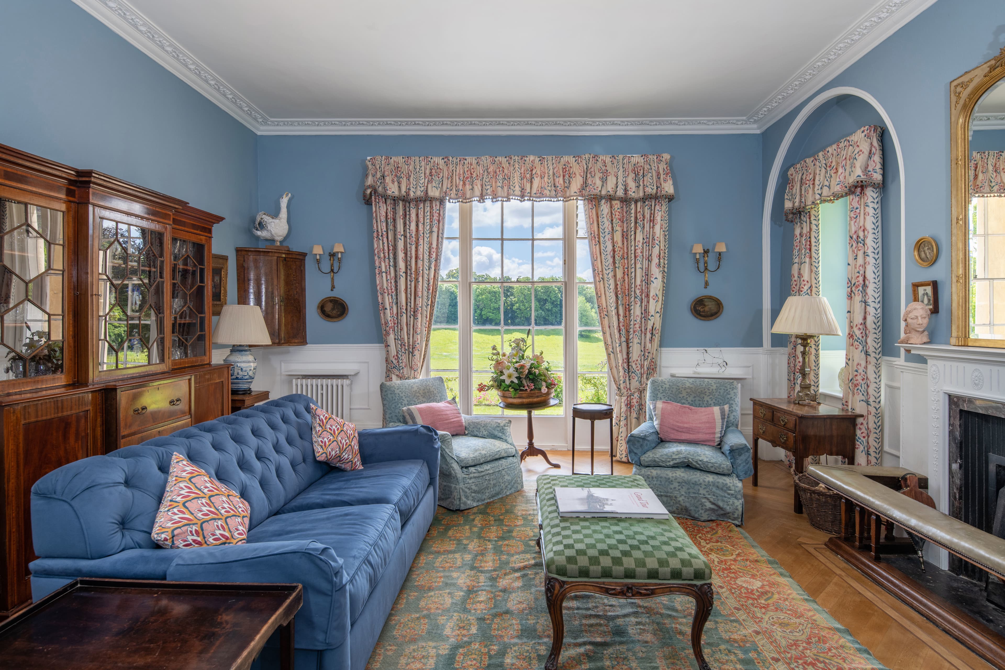 Exclusive Hire, Henge Estate photo #5