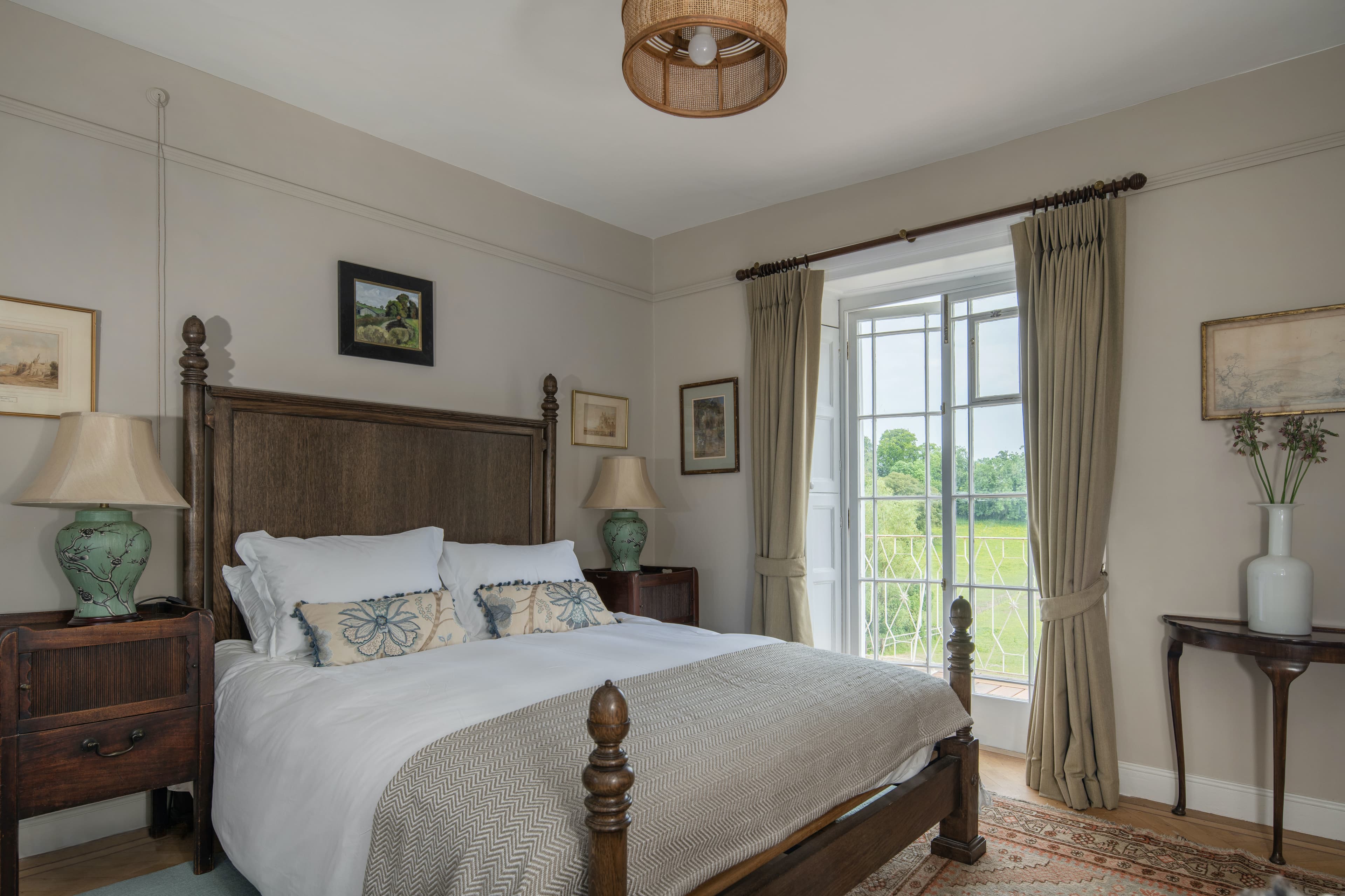 Exclusive Hire, Henge Estate photo #11