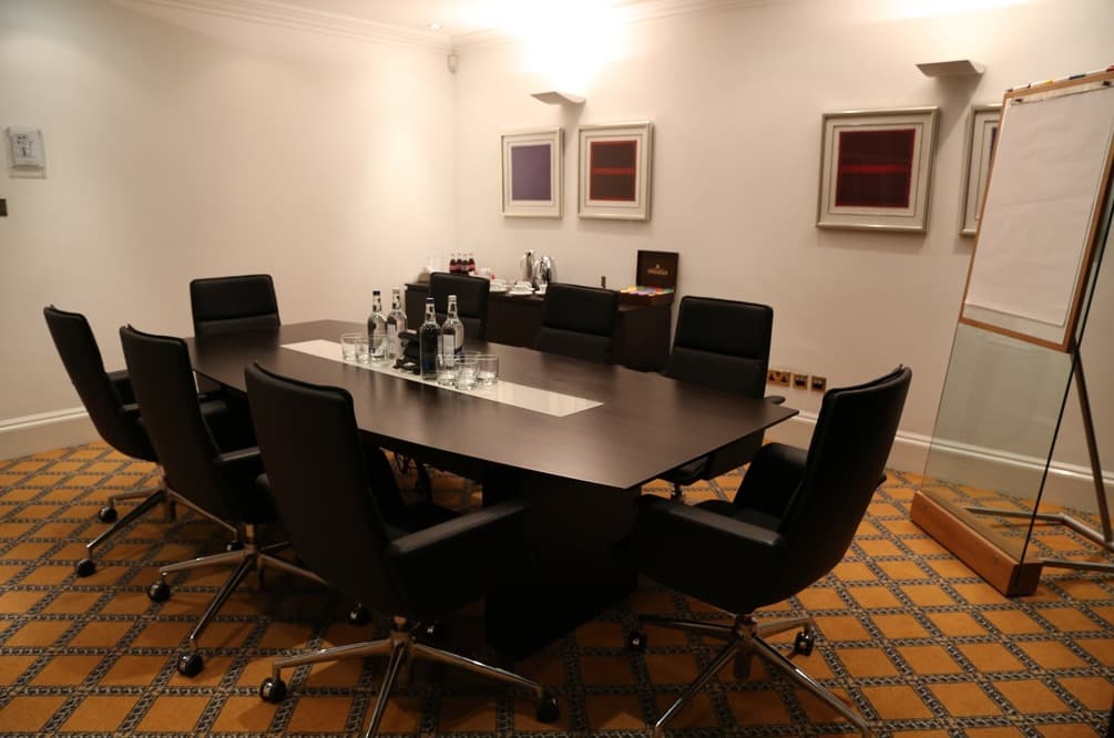 The Argyll Club 84 Brook Street photo #2