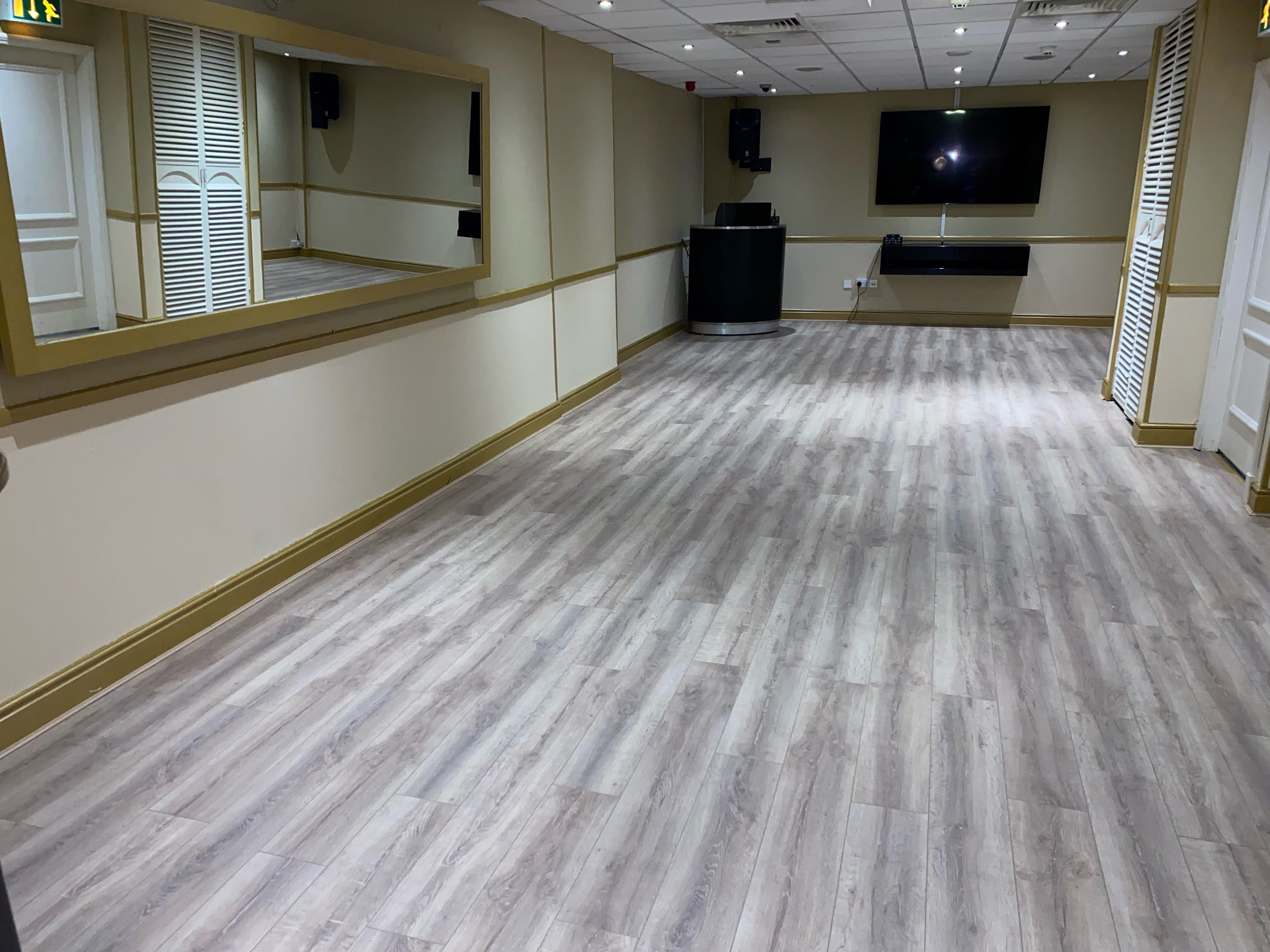 Photo of Grosvenor Riverboat Casino, Entire 2nd Level Of Venue