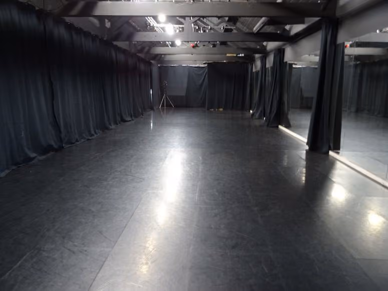 Studio 2, Aakash Odedra Company photo #3