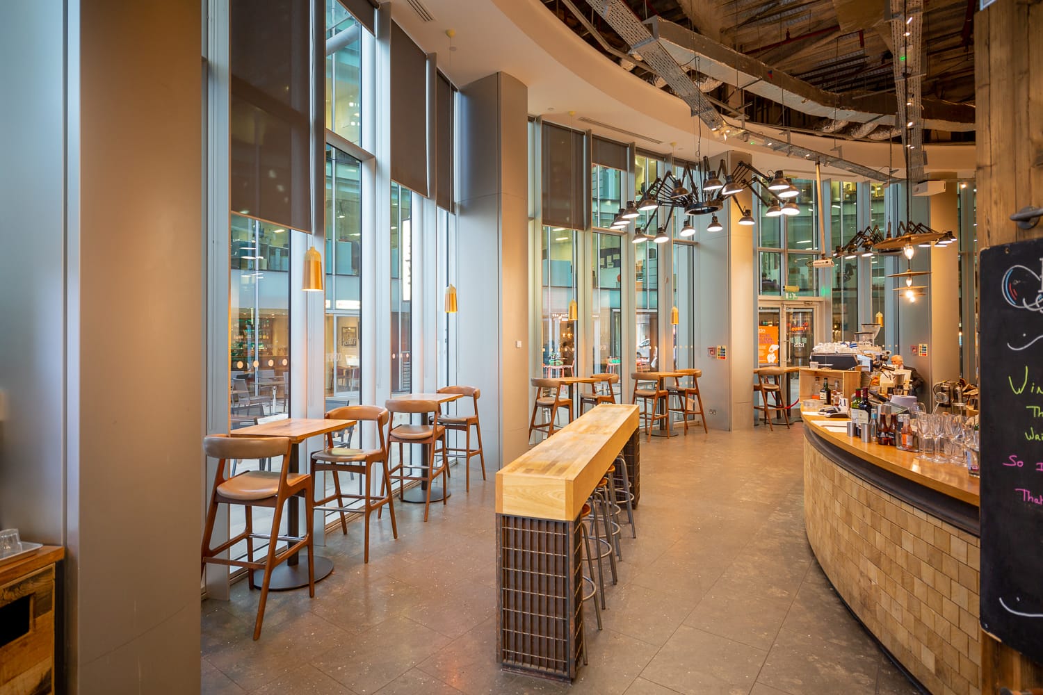 Photo of Notes Coffee Roasters And Bar Moorgate, Full Venue