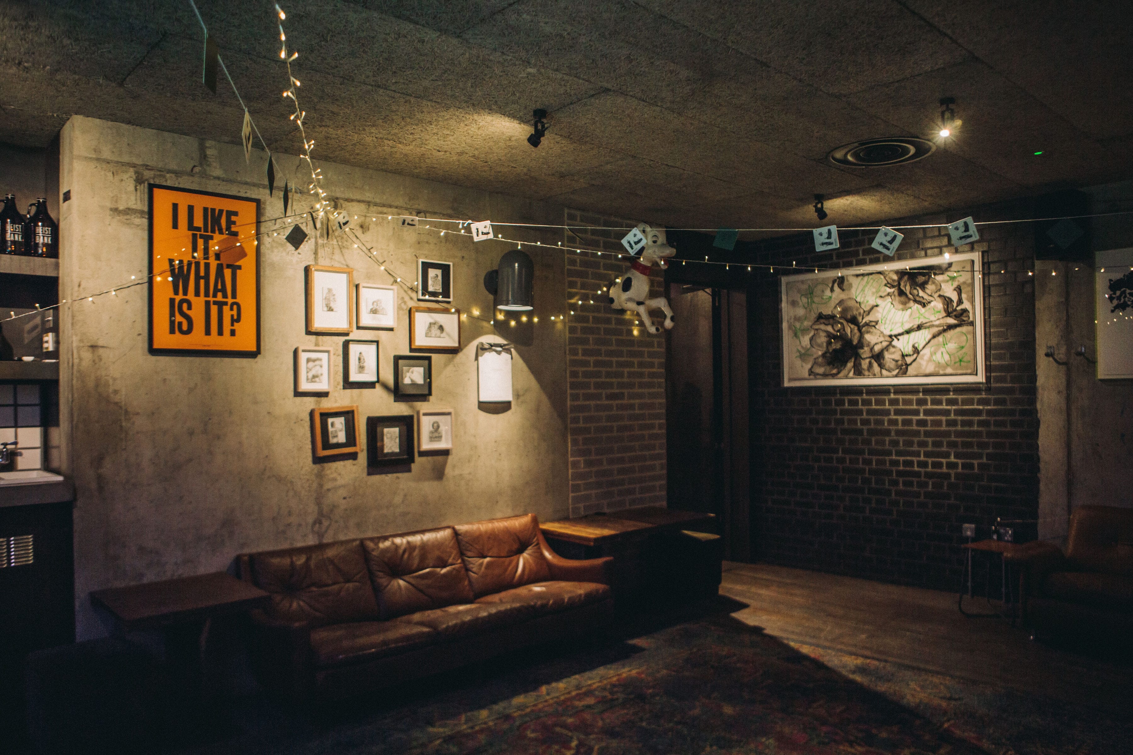 Photo of Heist Bank, Christmas Hire