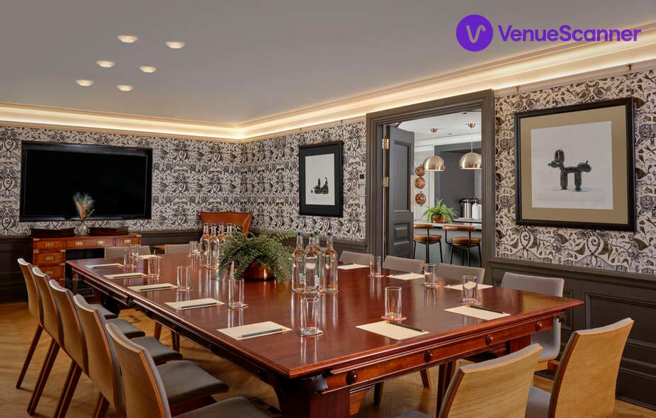 The Billiard Room, Holmes Hotel photo #1