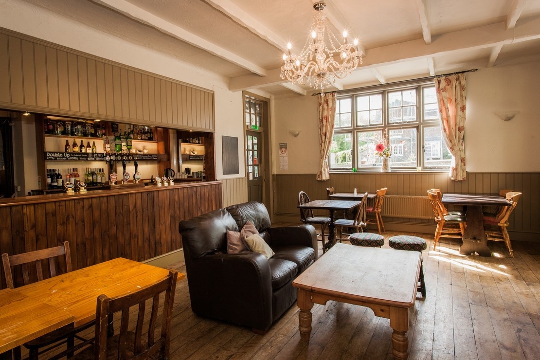 Photo of The Farmer Inn, Snug Room