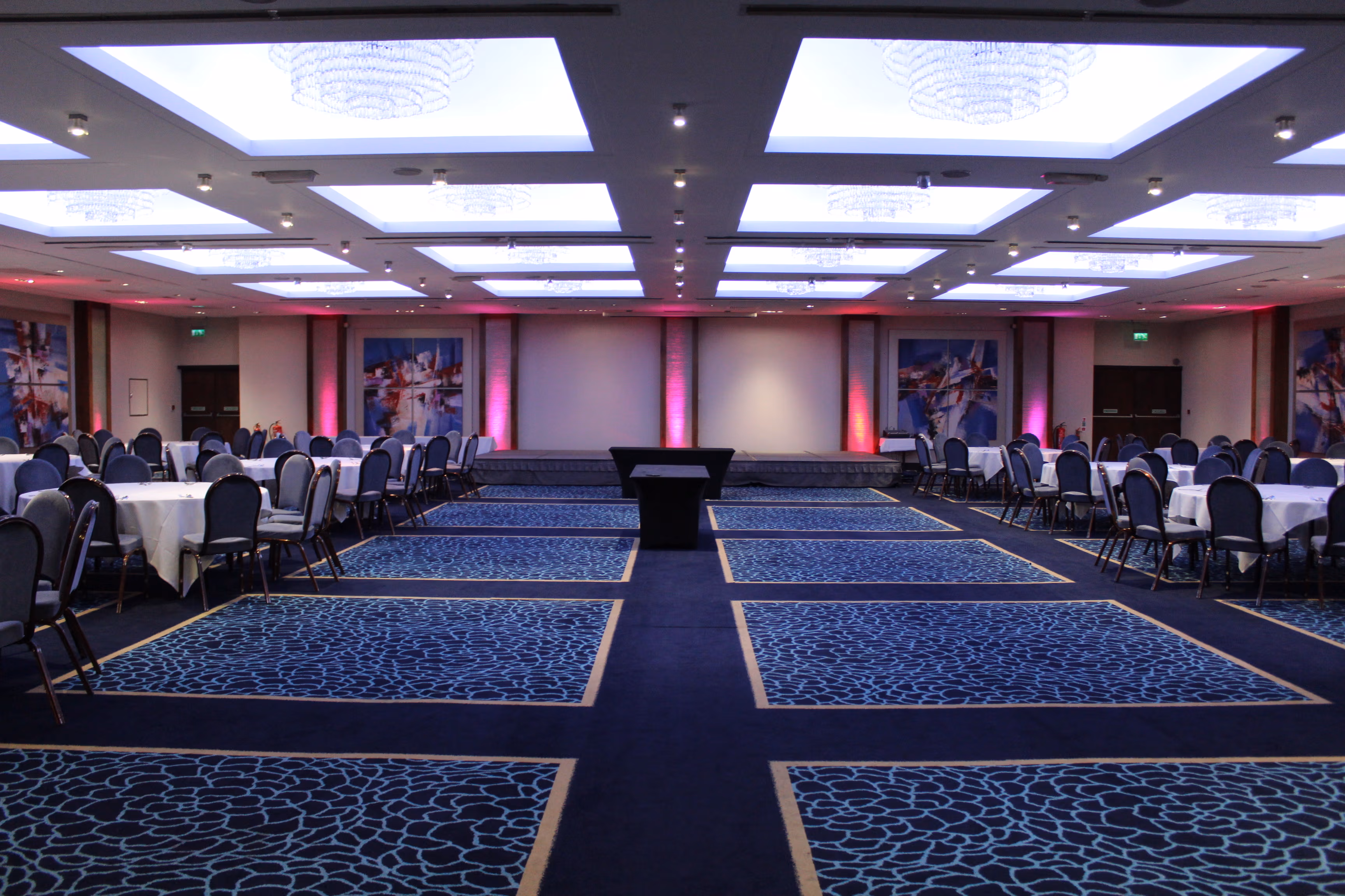 Photo of Renaissance London Heathrow Hotel, Westminster Suite