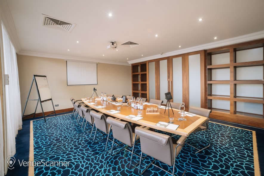 Chelsea, Renaissance London Heathrow Hotel photo #1