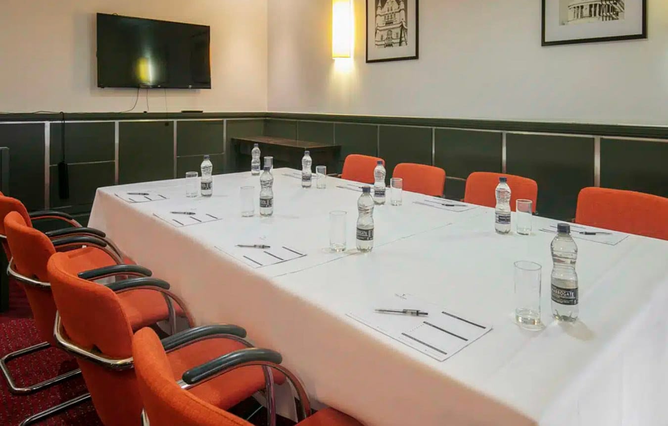Photo of The Crown London Hotel, Camden Room